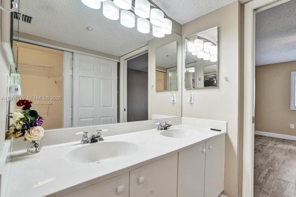 7763 Southampton Ter, Unit 403, Tamarac, FL 33321 Photo