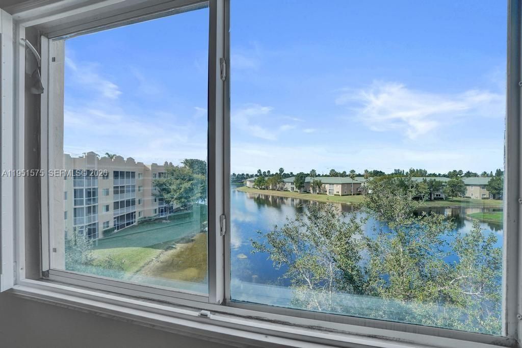7763 Southampton Ter, Unit 403, Tamarac, FL 33321 Photo