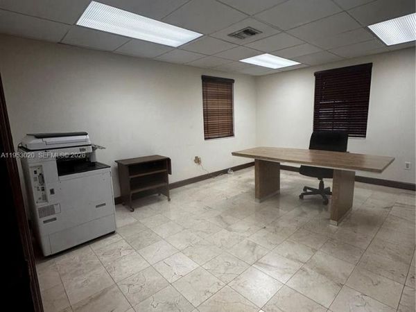 1105 SW 87th Ave , Miami, FL 33174