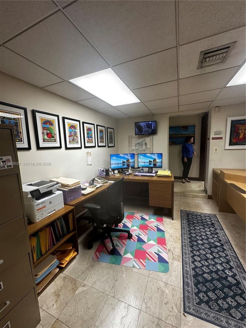 1105 SW 87th Ave , Miami, FL 33174 Photo