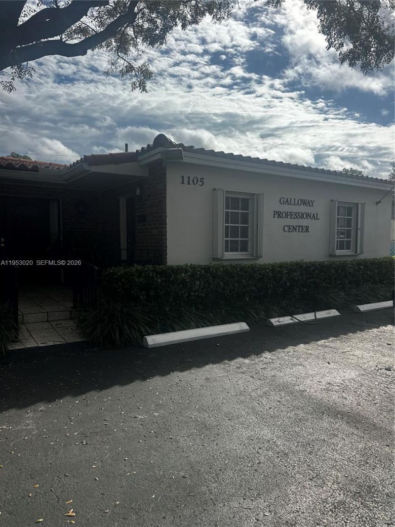 1105 SW 87th Ave , Miami, FL 33174 Photo