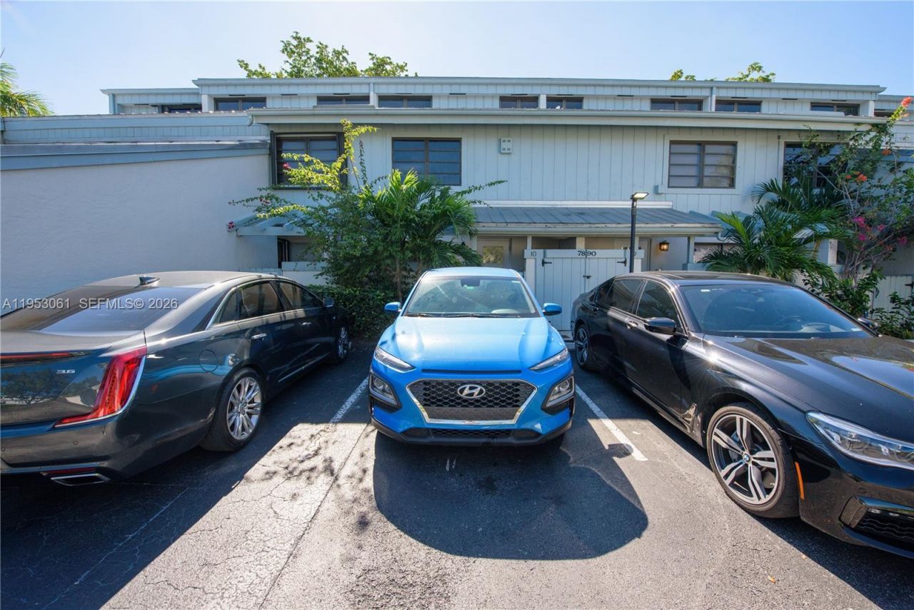 7890 SW 86th St, Unit 10, Miami, FL 33143 Photo