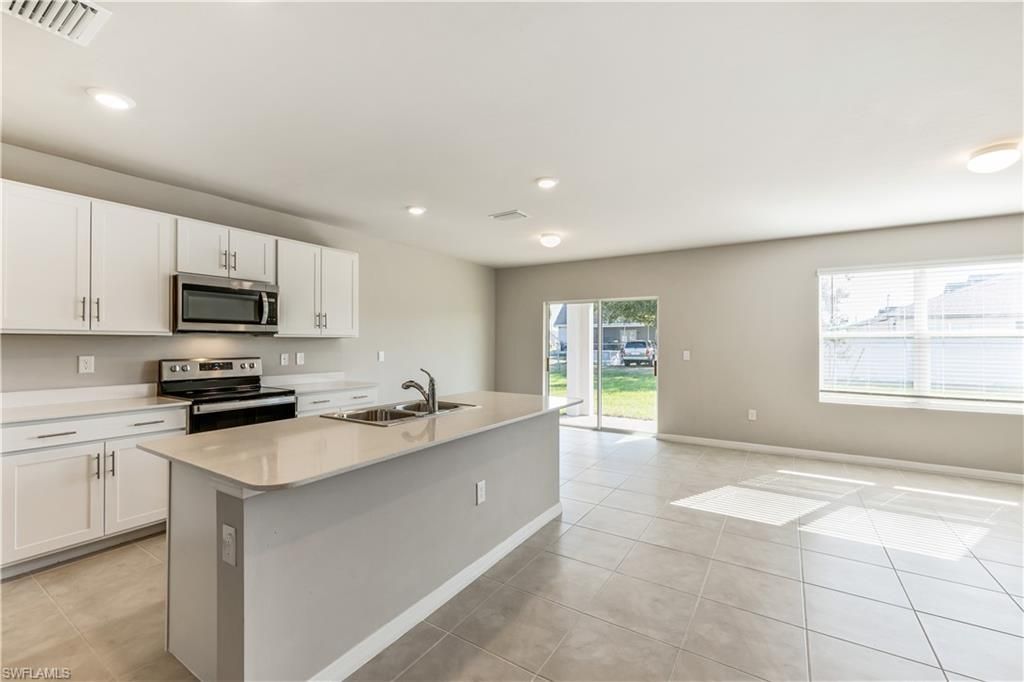 16540 Blue Coral Ln, North Fort Myers, FL 33903 Photo