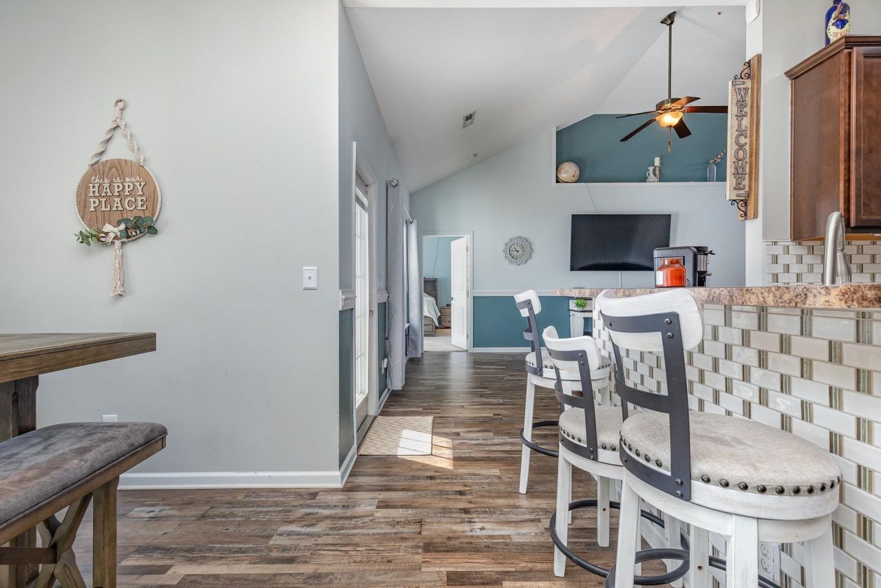 604 Mcclain Farm Ct. Photo 12