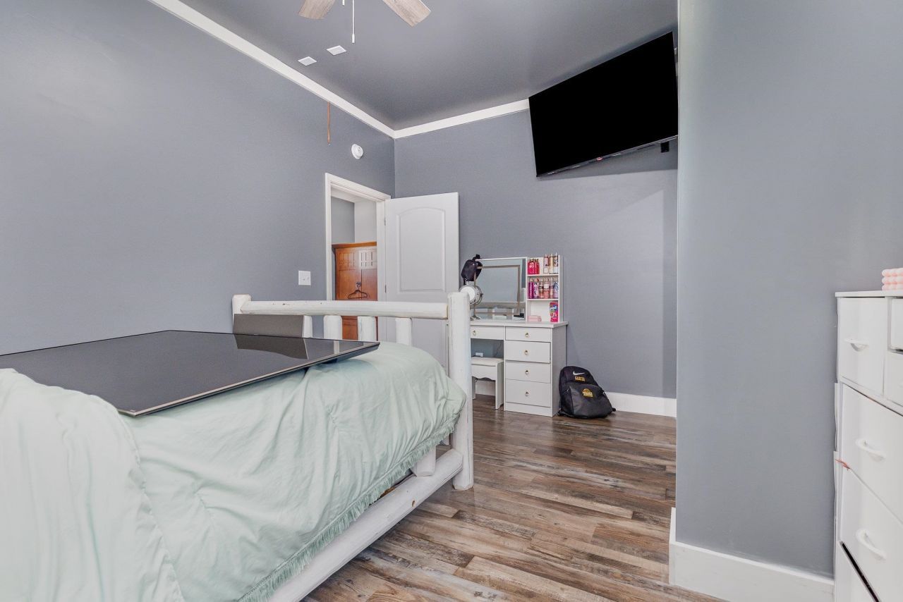 604 Mcclain Farm Ct. Photo 15