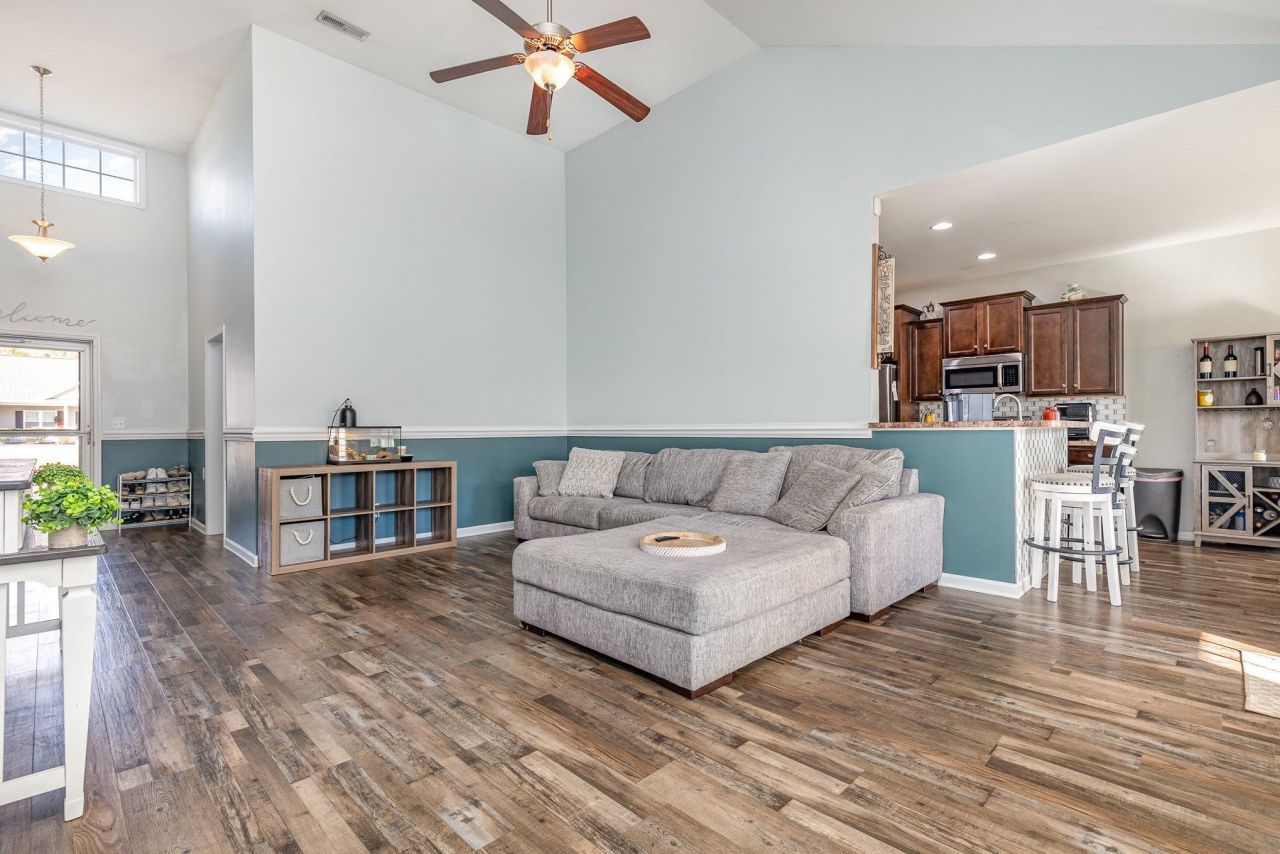 604 Mcclain Farm Ct. Photo 7