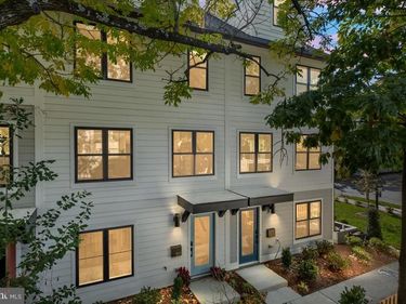 911 N IRVING STREET, ARLINGTON, VA 22201