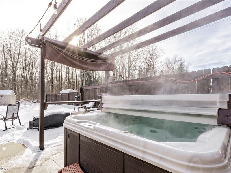 543 Sherwood Drive, Aurora, OH 44202 Photo 48