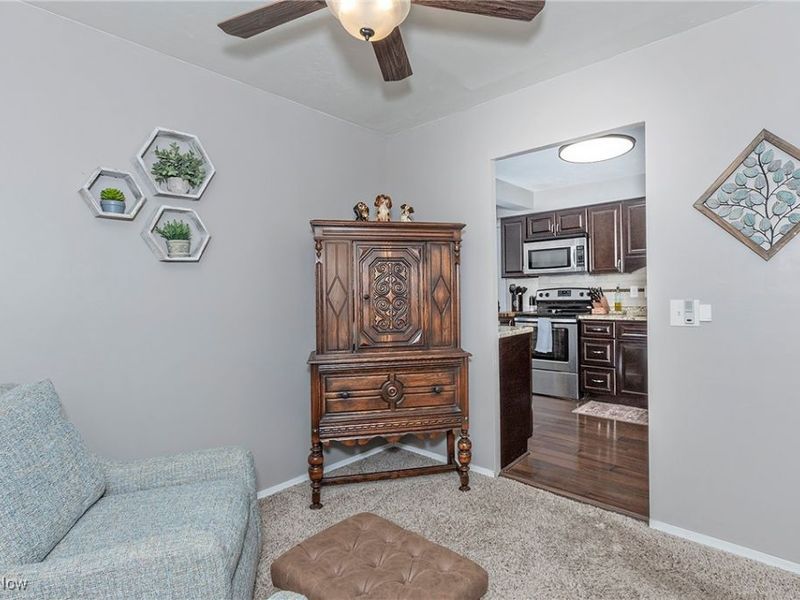 543 Sherwood Drive, Aurora, OH 44202 Photo 8