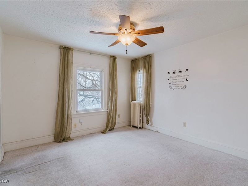 13935 Southington Road, Cleveland, OH 44120 Photo 32