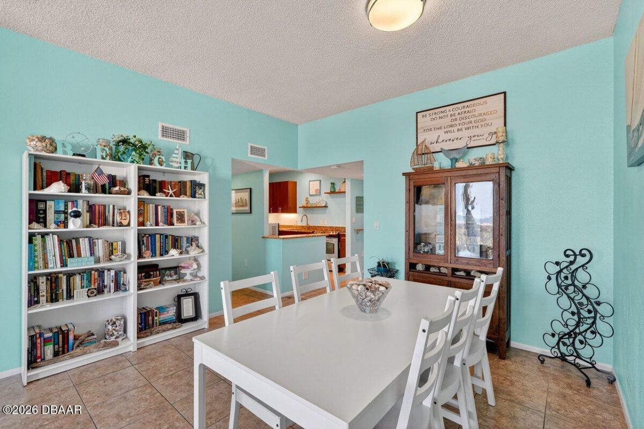 925 N Halifax Avenue, Unit 1109, Daytona Beach, FL 32118 Photo