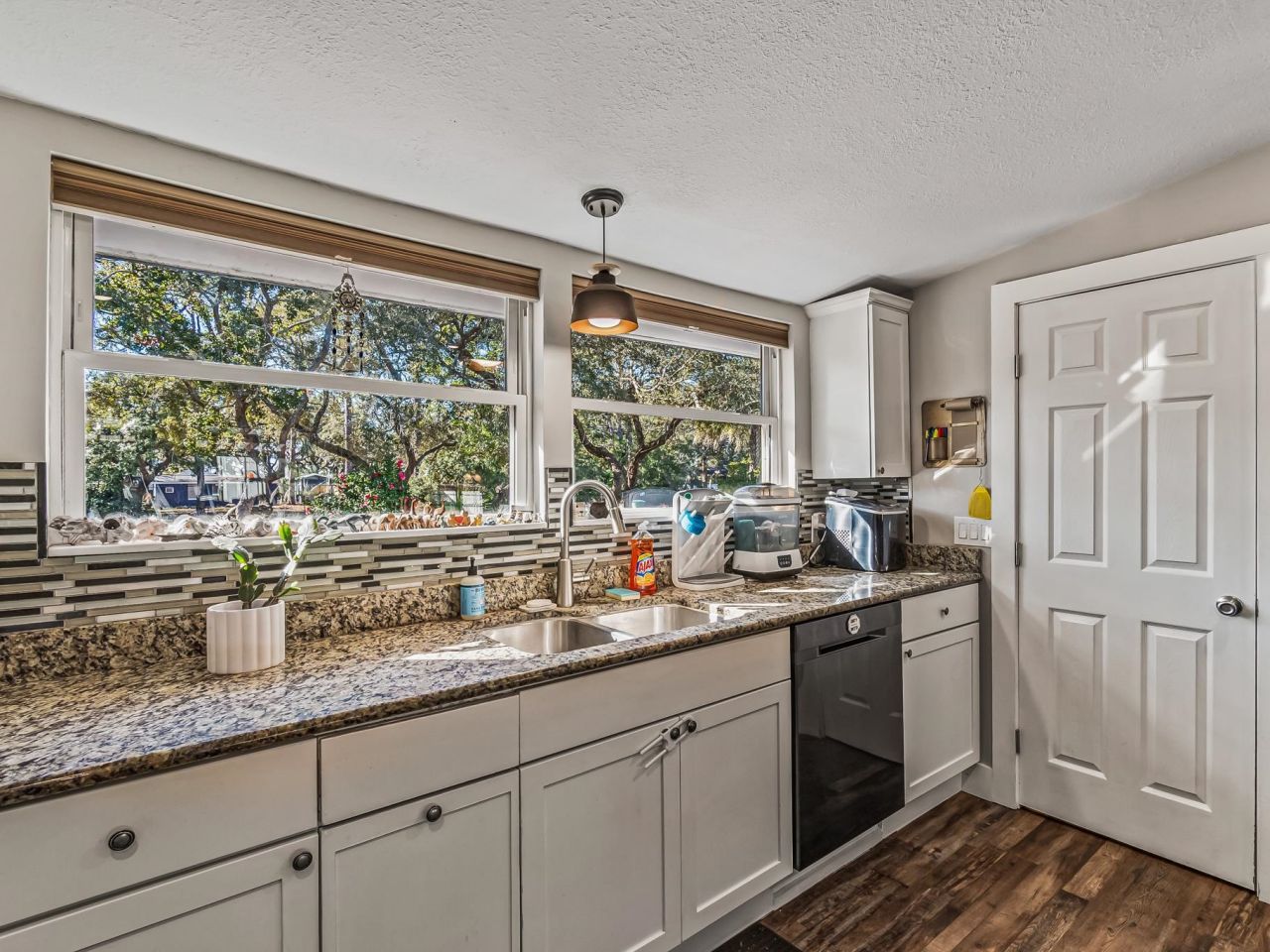 572 Mashes Sands Road, Panacea, FL 32346 Photo