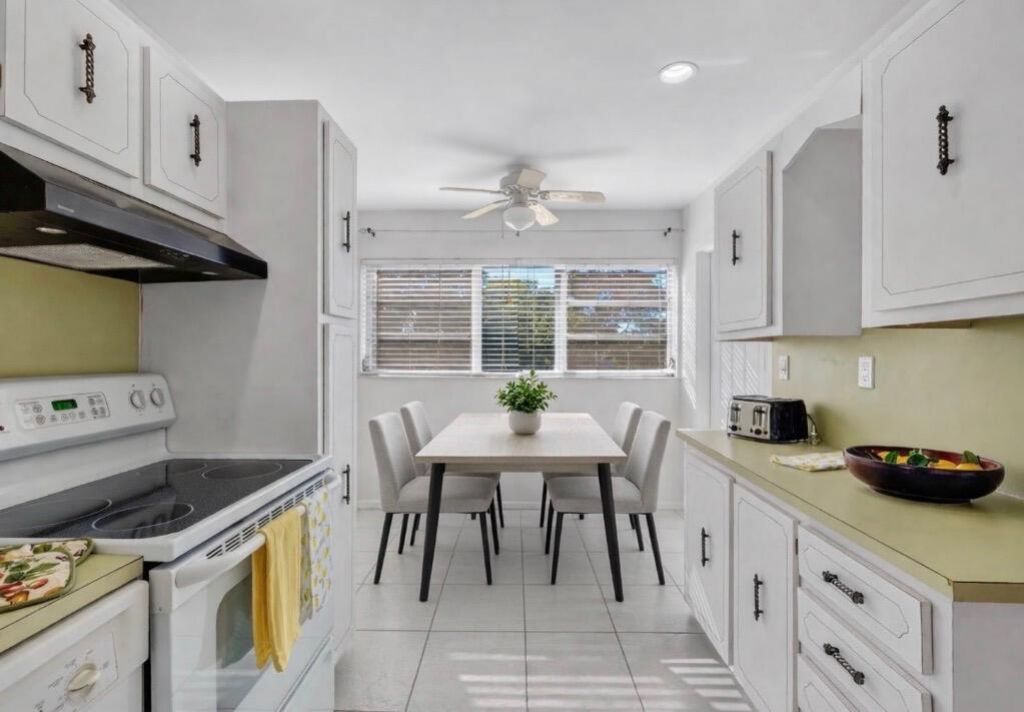 8351 Sands Point Boulevard, Unit A310, Tamarac, FL 33321 Photo