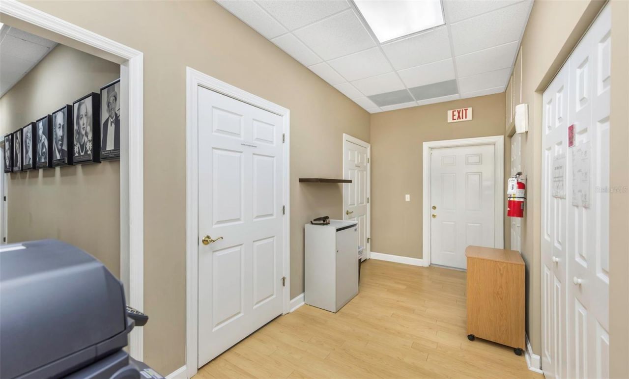 14506 University Point Place, Tampa, FL 33613 Photo