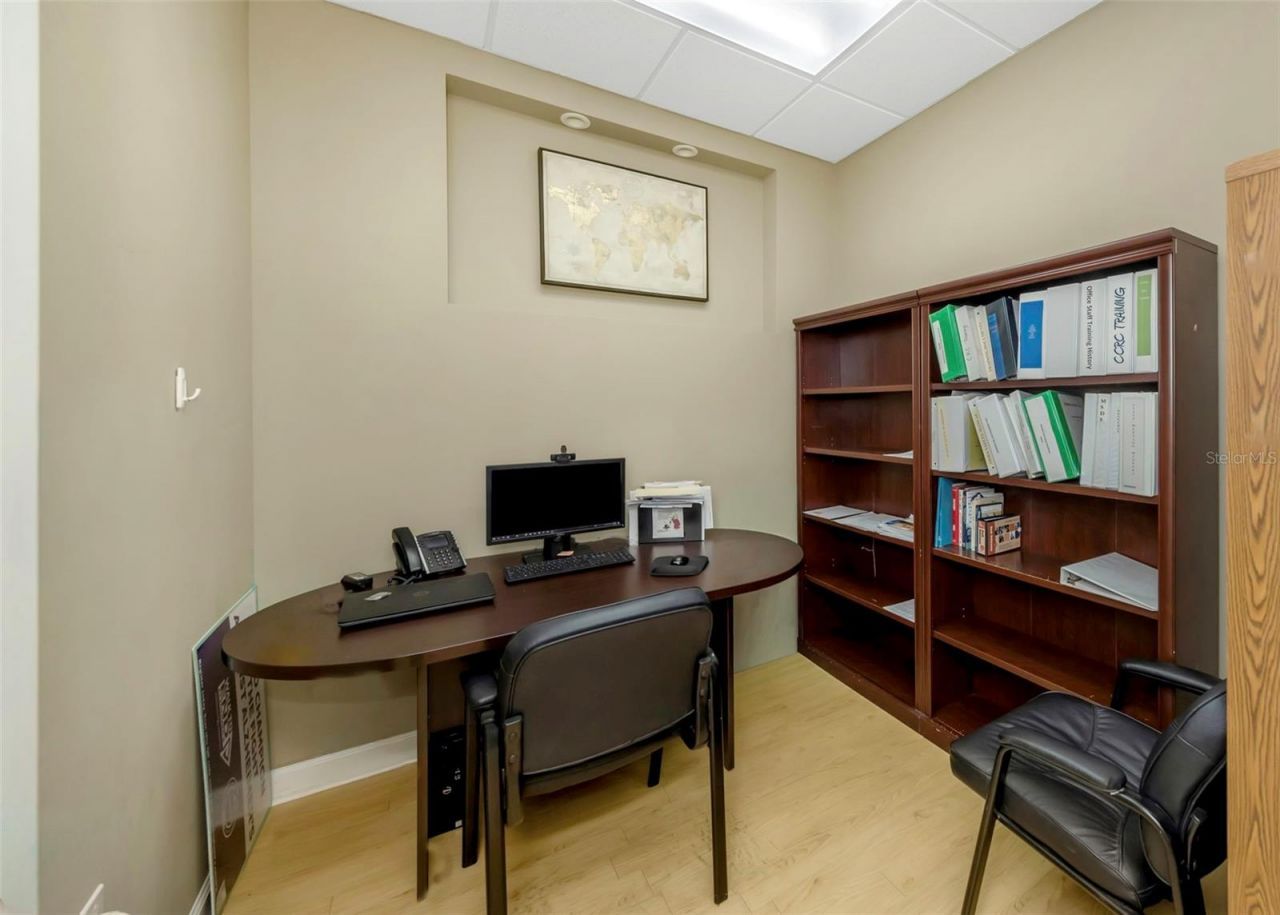 14506 University Point Place, Tampa, FL 33613 Photo