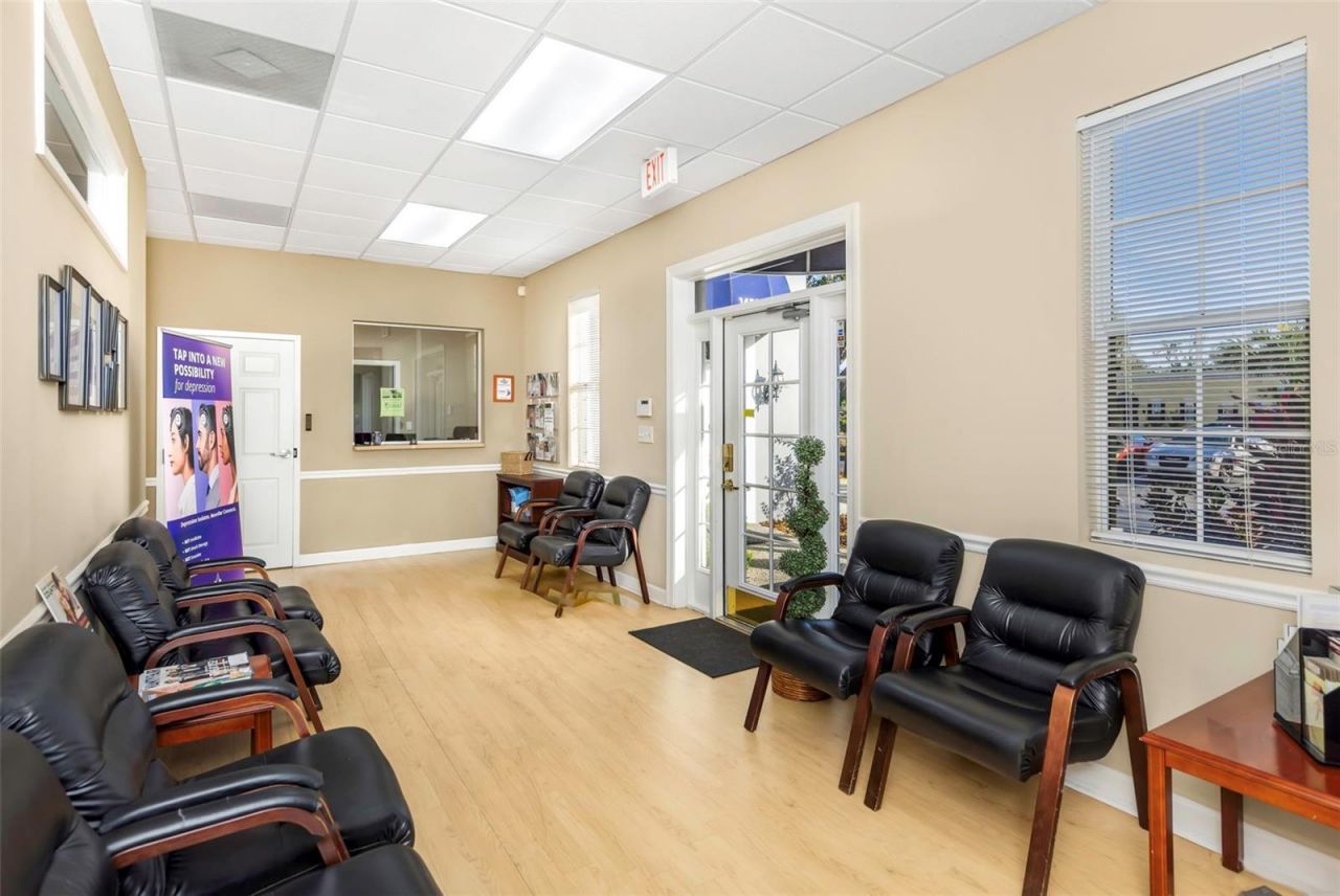 14506 University Point Place, Tampa, FL 33613 Photo