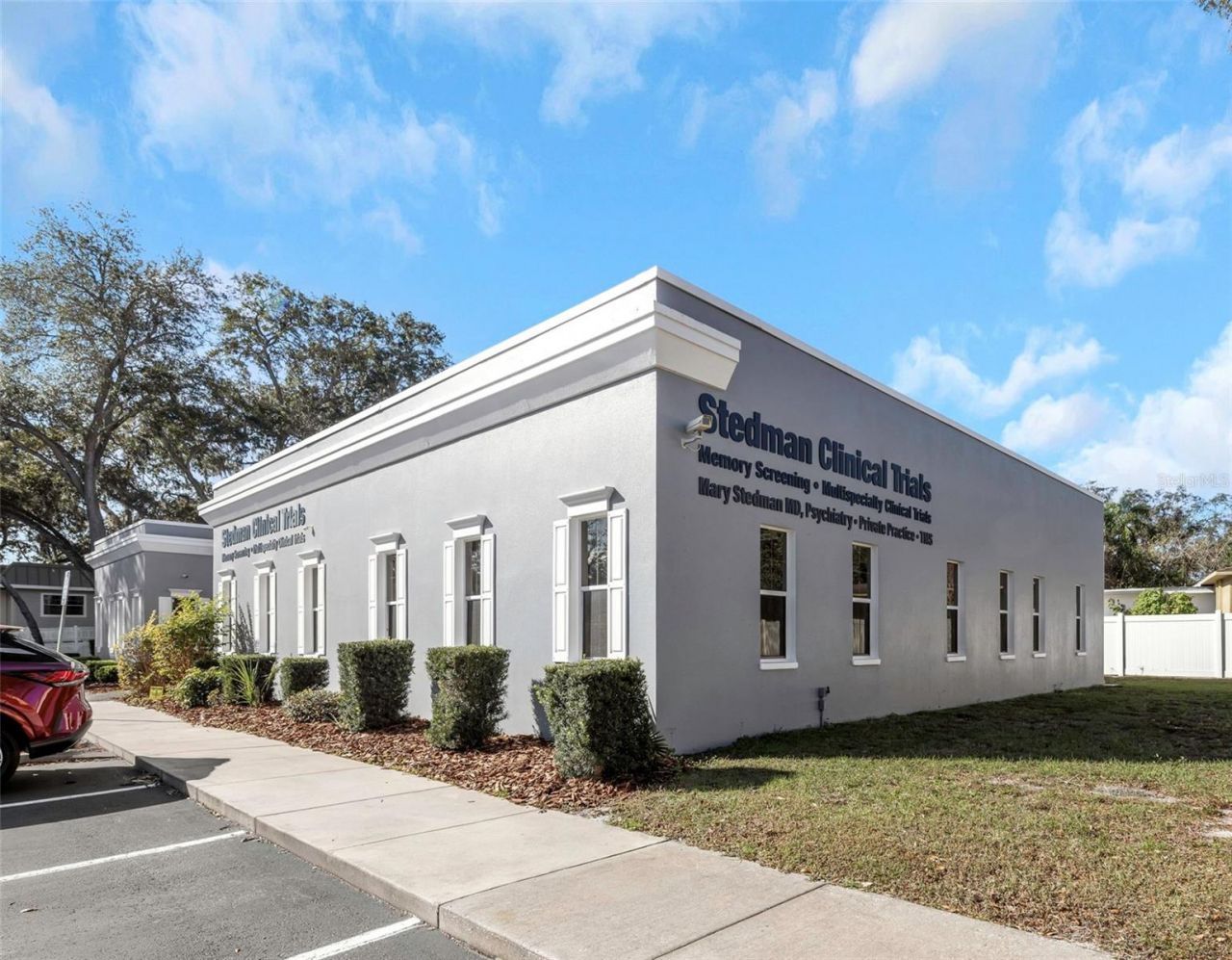 14506 University Point Place, Tampa, FL 33613 Photo