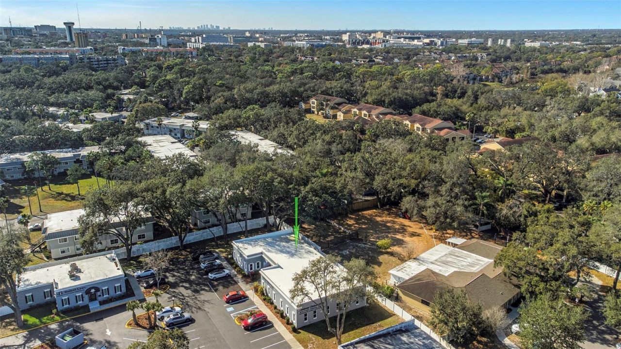 14506 University Point Place, Tampa, FL 33613 Photo