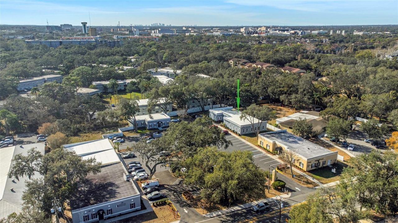 14506 University Point Place, Tampa, FL 33613 Photo