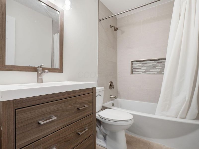 5516 Baneberry Avenue, Unit 30D, Columbus, OH 43235 Photo 22