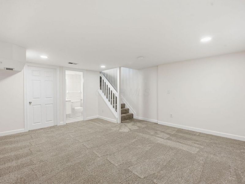 5516 Baneberry Avenue, Unit 30D, Columbus, OH 43235 Photo 24