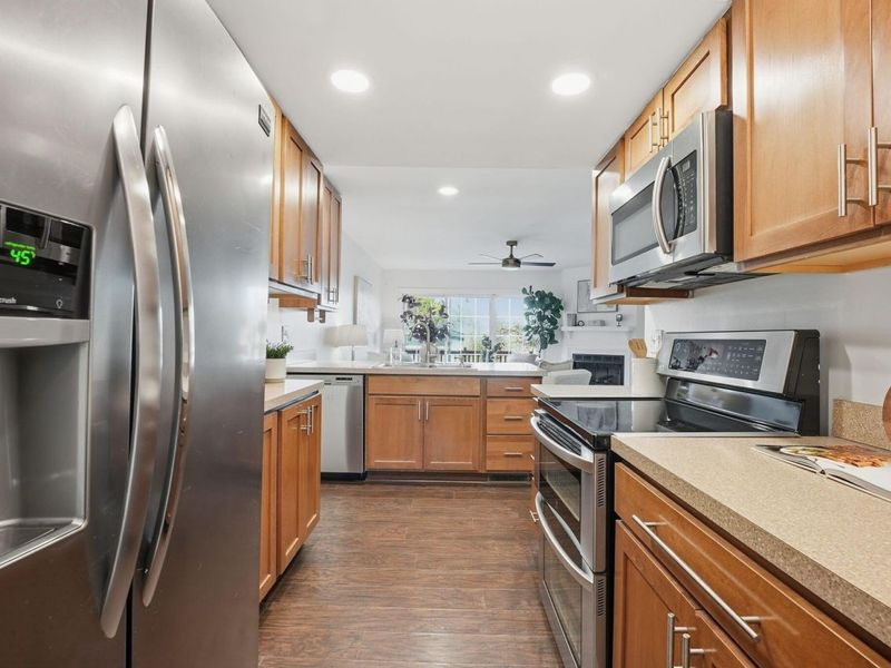 5516 Baneberry Avenue, Unit 30D, Columbus, OH 43235 Photo 6