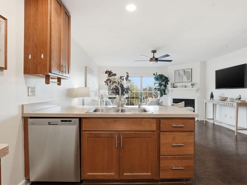 5516 Baneberry Avenue, Unit 30D, Columbus, OH 43235 Photo 9