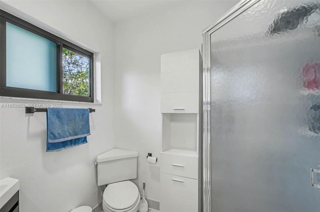 15815 SW 85th Ave , Palmetto Bay, FL 33157 Photo