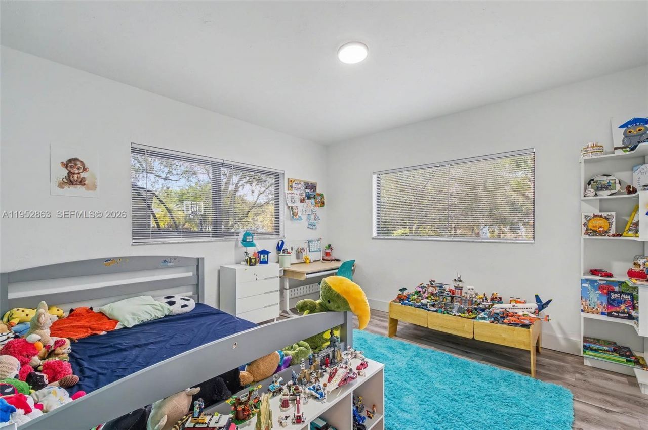 15815 SW 85th Ave , Palmetto Bay, FL 33157 Photo