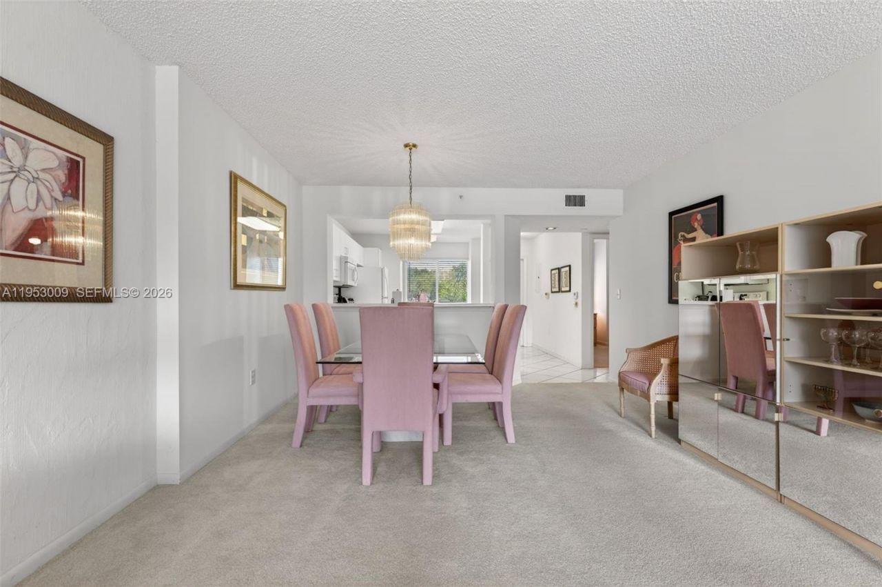 9525 Weldon Cir , Unit H205, Tamarac, FL 33321 Photo