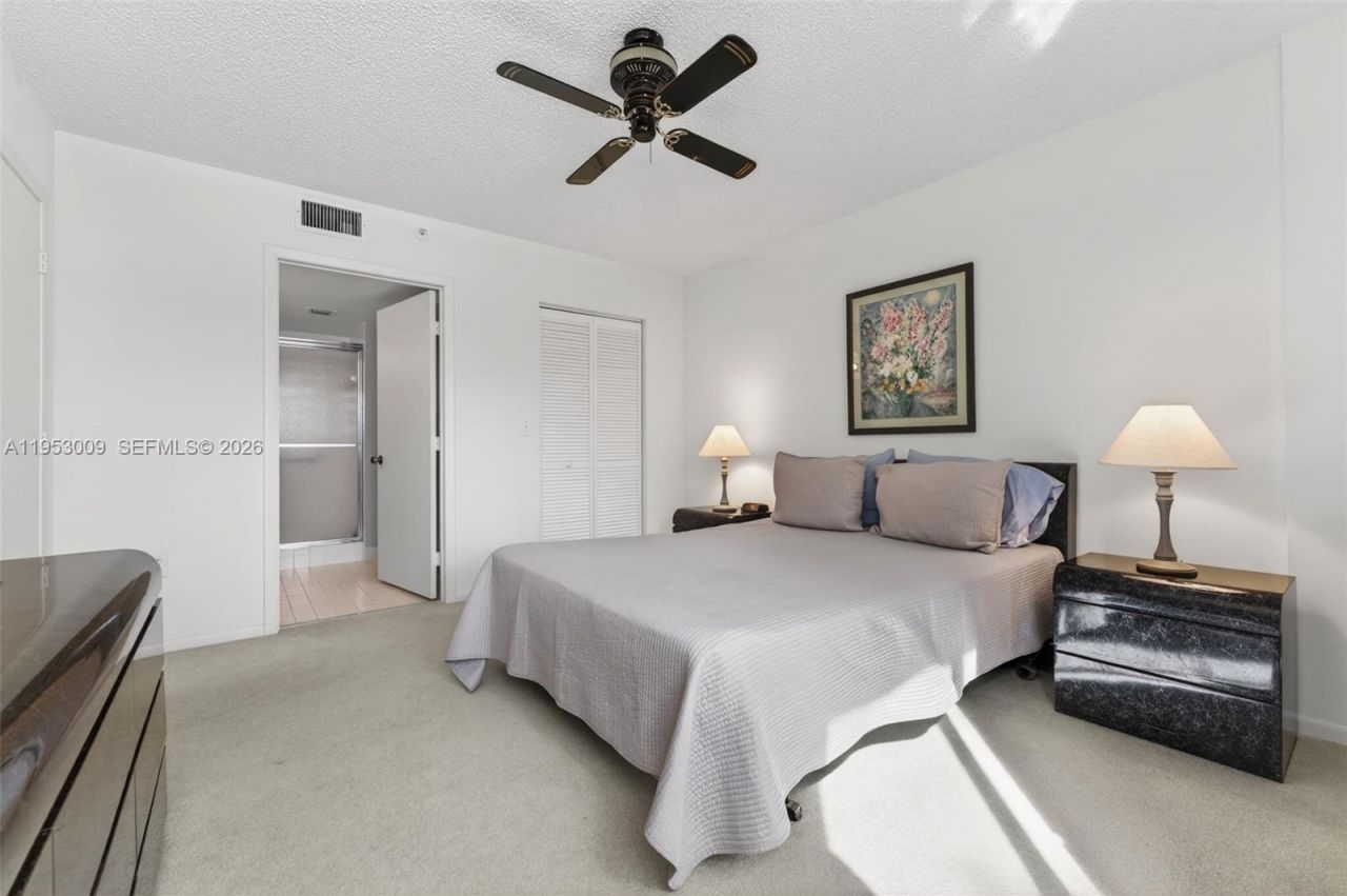 9525 Weldon Cir , Unit H205, Tamarac, FL 33321 Photo