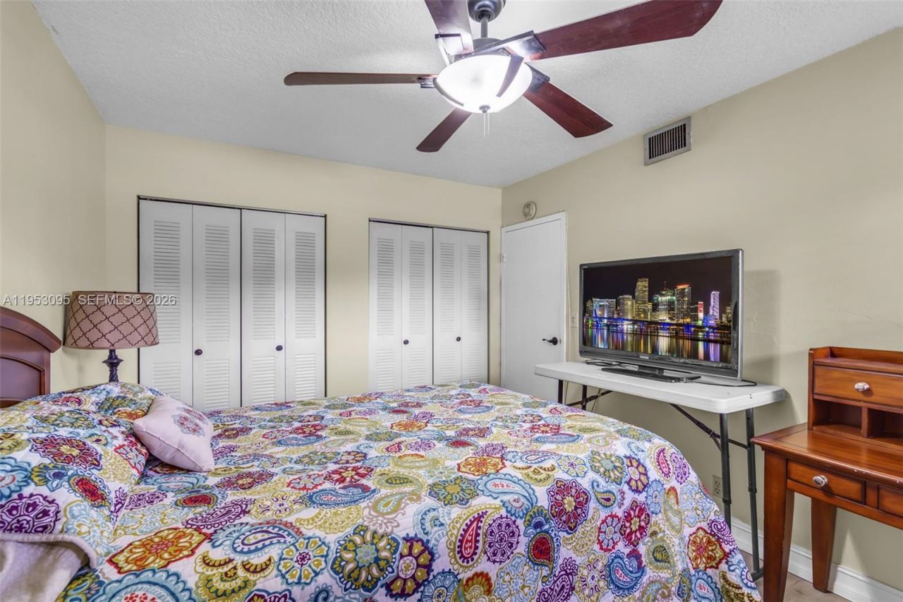 8411 Lagos De Campo Blvd, Unit 110U, Tamarac, FL 33321 Photo