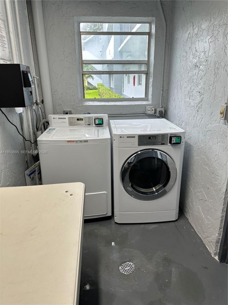 8411 Lagos De Campo Blvd, Unit 110U, Tamarac, FL 33321 Photo