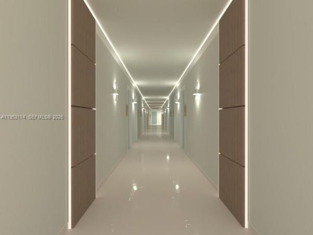 345 Ocean Dr , Unit 714, Miami Beach, FL 33139 Photo