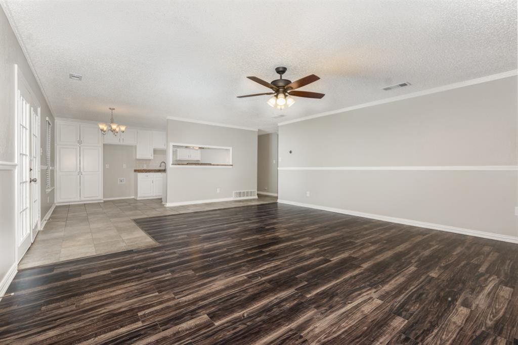 7300 Windhaven Road, North Richland Hills, TX 76182 Main Photo