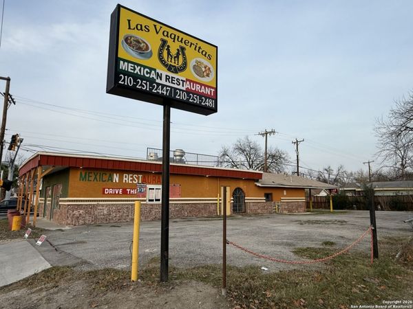 5402 S Zarzamora, San Antonio, TX 78211