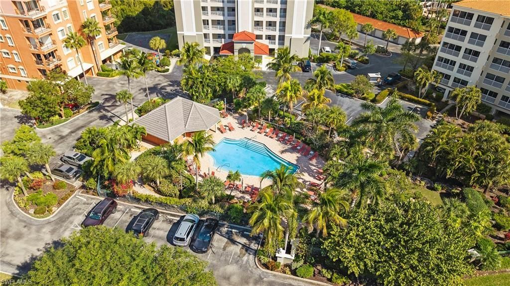14811 Laguna Dr, Unit 202, Fort Myers, FL 33908 Photo