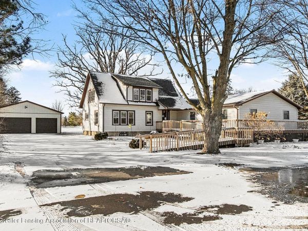 1060 Jackson Street, Dansville, MI 48819