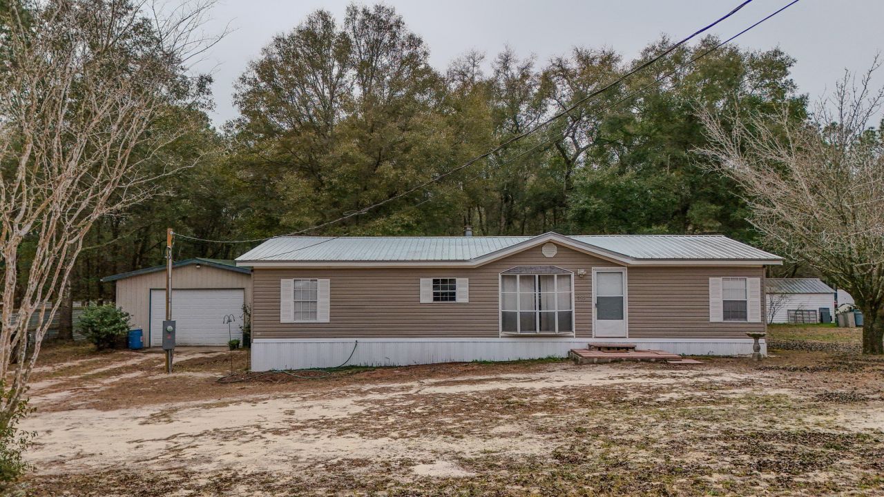 543 Cat Island Road, Defuniak Springs, FL 32433 Main Photo