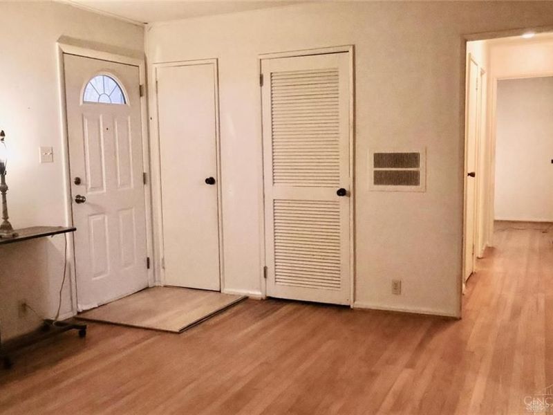 2637 Firtree Court, Cincinnati, OH 45223 Photo 5