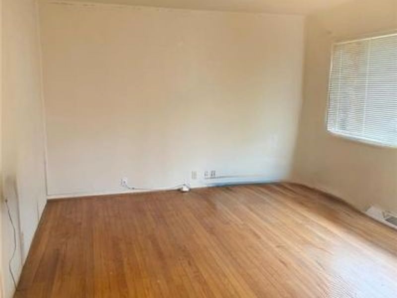 2637 Firtree Court, Cincinnati, OH 45223 Photo 6