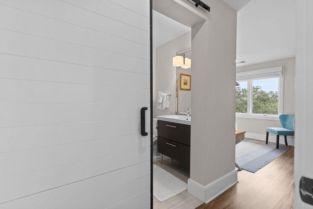 1906 Marsh Oak Lane Photo 39