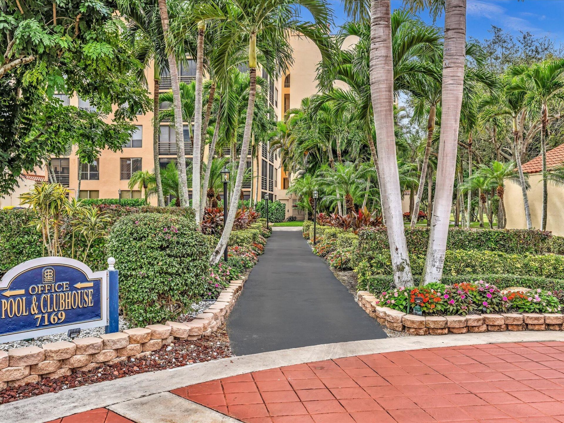 7201 Promenade Drive, Unit 602, Boca Raton, FL 33433 Photo