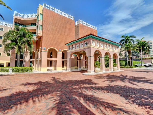 140 SE 5th Avenue, Unit 448, Boca Raton, FL 33432