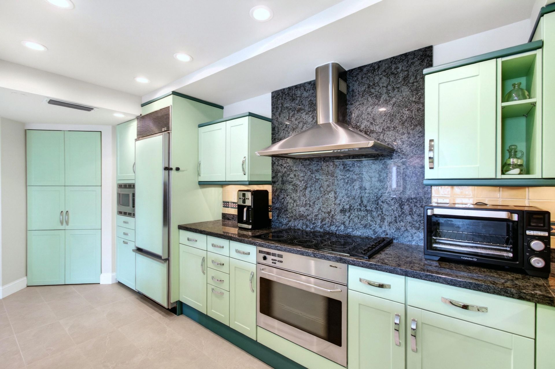 140 SE 5th Avenue, Unit 448, Boca Raton, FL 33432 Photo