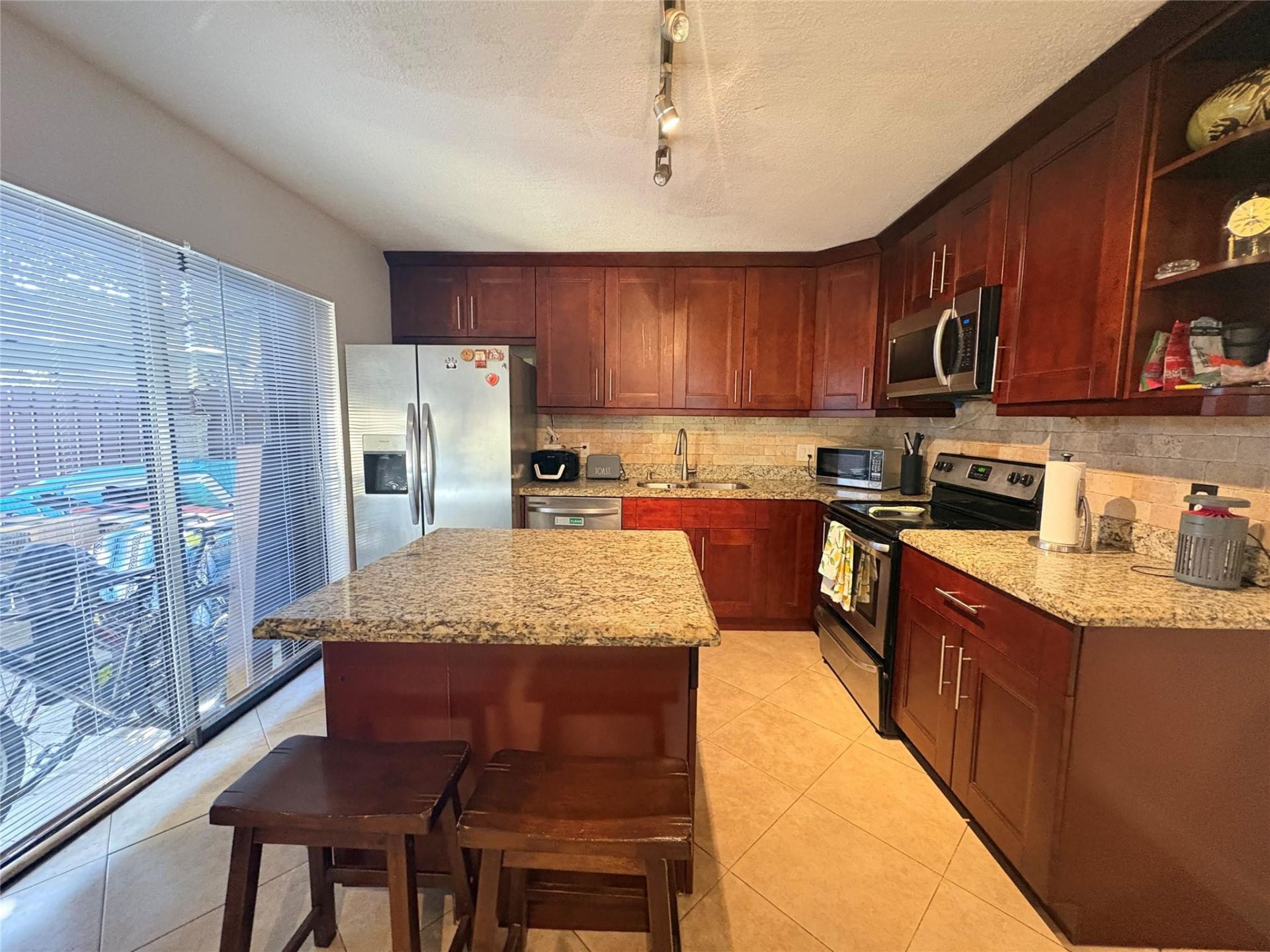 294 Arabian Road, Unit 294, Palm Springs, FL 33461 Photo