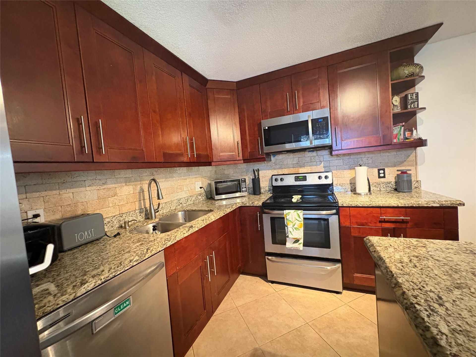 294 Arabian Road, Unit 294, Palm Springs, FL 33461 Photo