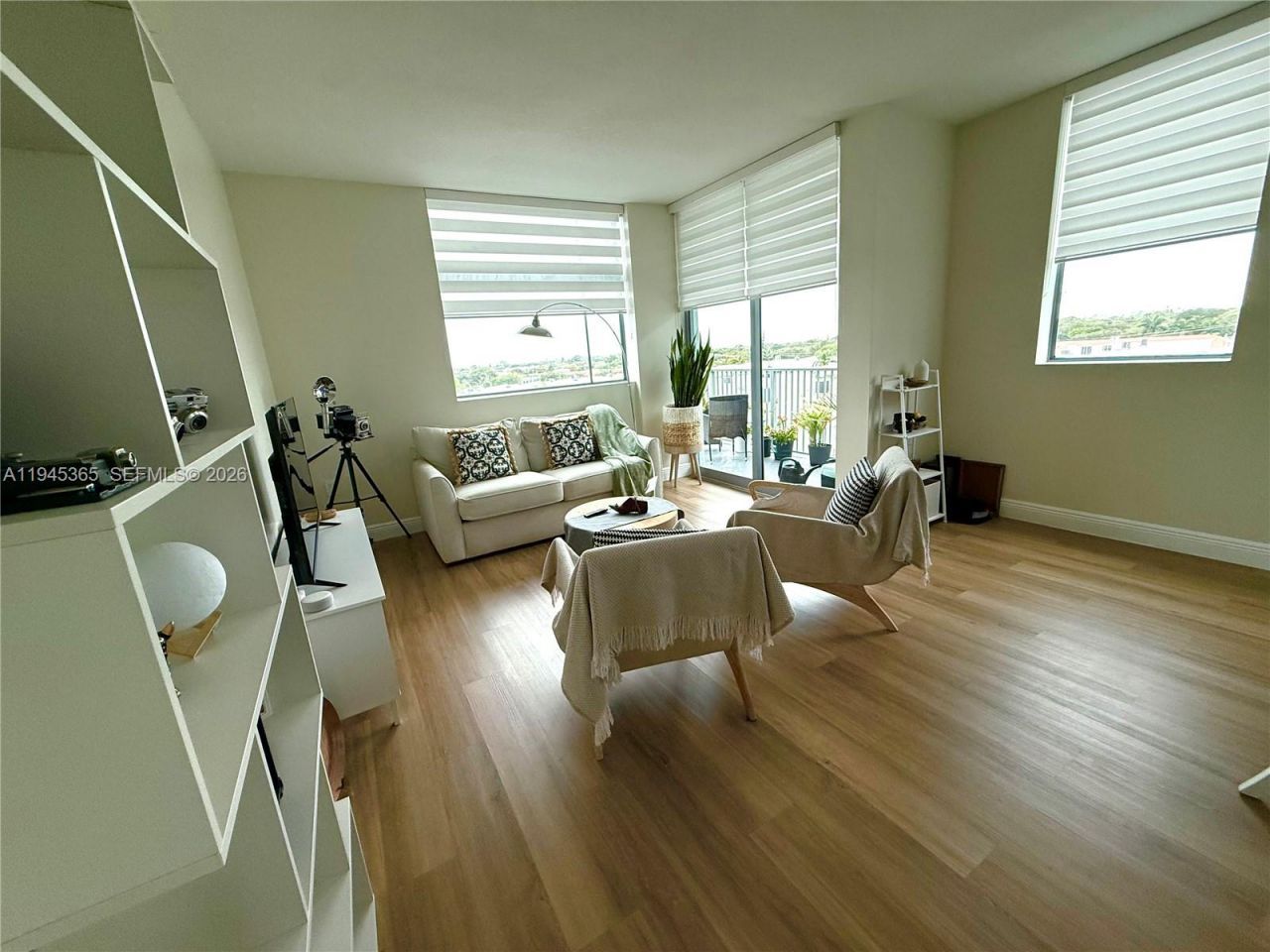 140 S Dixie Hwy , Unit 437, Hollywood, FL 33020 Photo