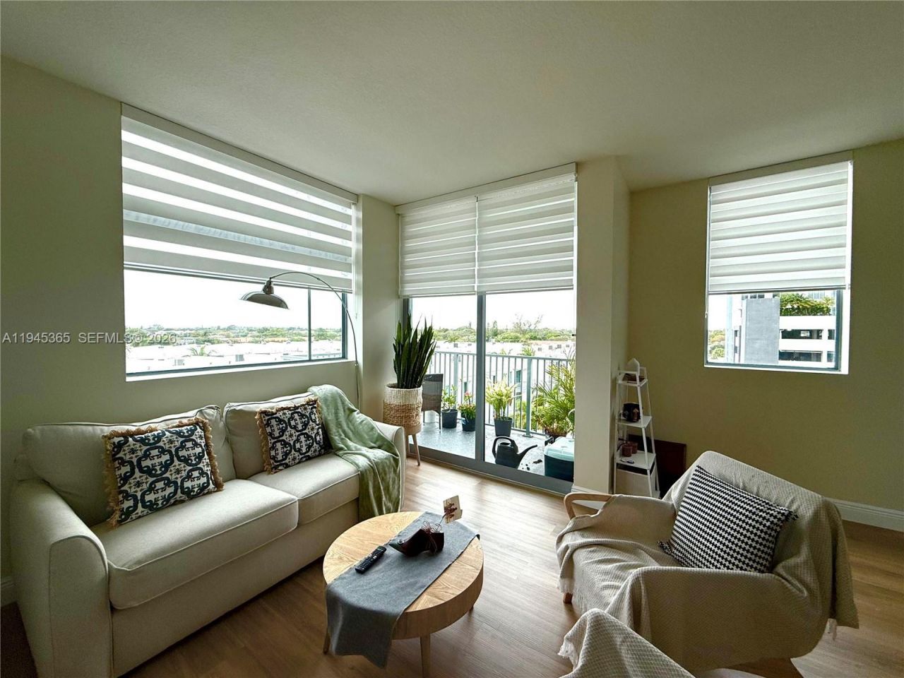 140 S Dixie Hwy , Unit 437, Hollywood, FL 33020 Photo