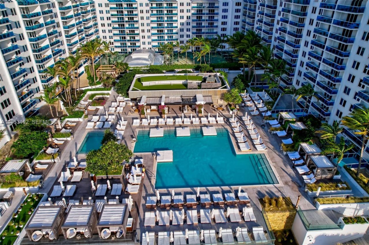 2301 Collins Ave , Unit 634/635, Miami Beach, FL 33139 Photo